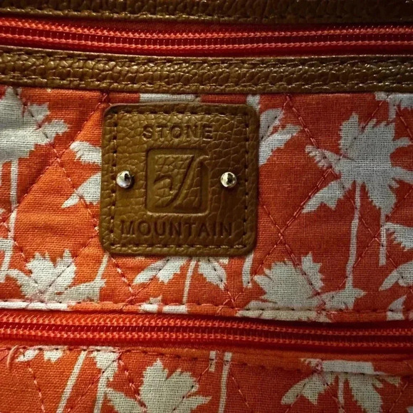 Stone Mountain crossbody purse orange palm tree print quilted - Picture 4 of 12